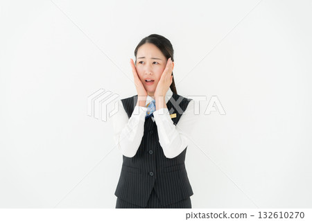 身著制服的女性，商業，麻煩 132610270