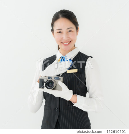 身穿制服的女性，商務，評估，相機 132610301