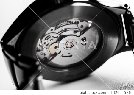 Transparent glass on the back side of self-winding mechanic wrist watch 132611586