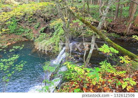 Ryujin Falls: A waterfall dedicated to the rain-making god, the Dragon God / Minamiaizu Town, Fukushima Prefecture Ryujin Falls: A waterfall dedicated to the rain-making god, the Dragon God / Minamiaizu Town, Fukushima Prefecture 132612506