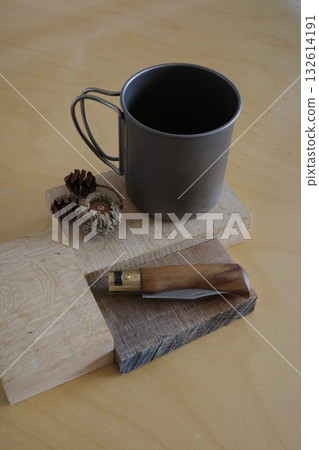 鈦杯和折疊刀－極簡戶外體驗 132614191