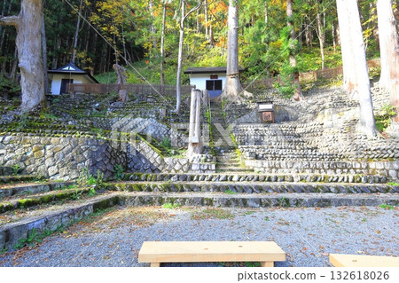 Audience seats at the dedicated Kabuki stage / Hinoemata Village, Aizu County, Fukushima Prefecture 132618026