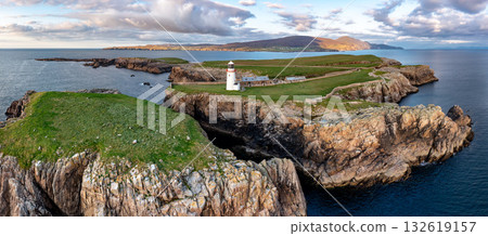 Aerial view of Rathlin O'Birne island in County Donegal, Irleand 132619157