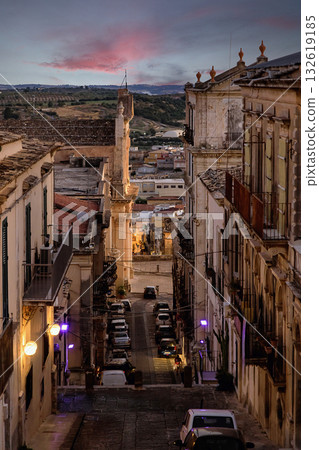 Evening view of Noto old town, Sicily 132619185
