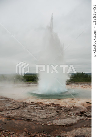 Geyser Stokkur, in Iceland Geyser Stokkur, in Iceland 132619453