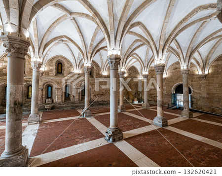 Alcobaca, Portugal - Mar 08, 2025: The dining room of Alcobaca monastery of Santa Maria at Alcobaca, Portugal Alcobaca, Portugal - Mar 08, 2025: The dining room of Alcobaca monastery of Santa Maria at Alcobaca, Portugal 132620421