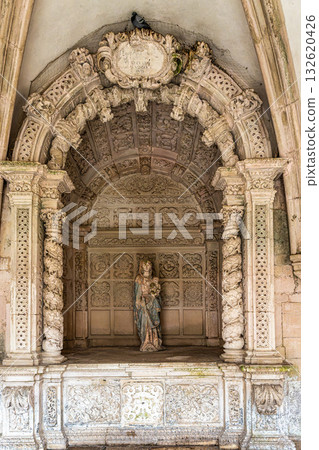 Alcobaca, Portugal - Mar 08, 2025: Chapter house at the monastery of Santa Maria de Alcobaca at Alcobaca, Portugal Alcobaca, Portugal - Mar 08, 2025: Chapter house at the monastery of Santa Maria de Alcobaca at Alcobaca, Portugal 132620426