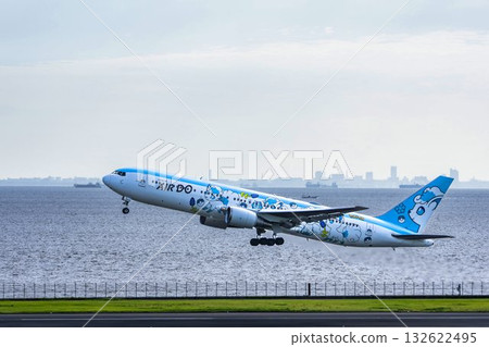 羽田機場風景，飛機起飛，東京大田區 132622495