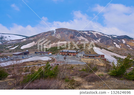 Northwest view from the steps of Azuma Kofuji in Fukushima City, Fukushima Prefecture (Jododaira, rest house, parking lot, Mount Horai, Mount Issaikyo) 132624696