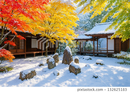 Kenninji Temple, Choon Garden, Picture Frame Garden, Snow Scene 132625183
