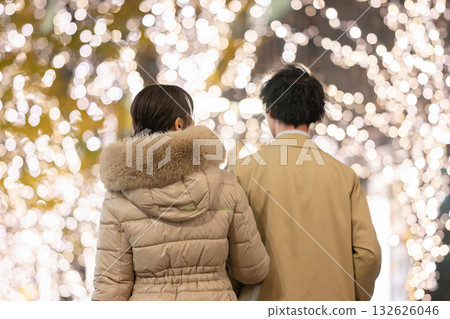 Illuminations and couple 132626046