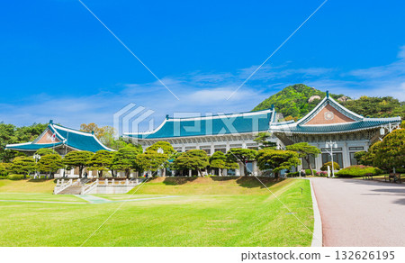 Seoul, South Korean Presidential Office, Cheong Wa Dae Seoul, South Korean Presidential Office, Cheong Wa Dae 132626195