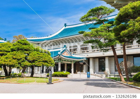 韓國首爾,青瓦台總統府 韓國首爾,青瓦台總統府 132626196