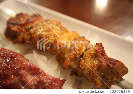 阿富汗美食：卡巴布和穆爾格 132626289