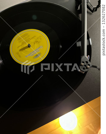 Living with analog records. A daily life surrounded by music. Living with analog records. A daily life surrounded by music. 132627082