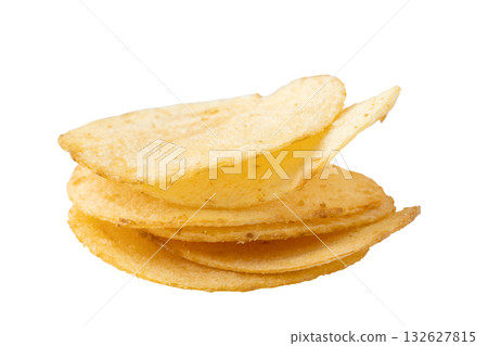 透明背景上的薯片（png） 132627815