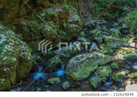 Settsu Gorge, a famous spot in Takatsuki City 132629046