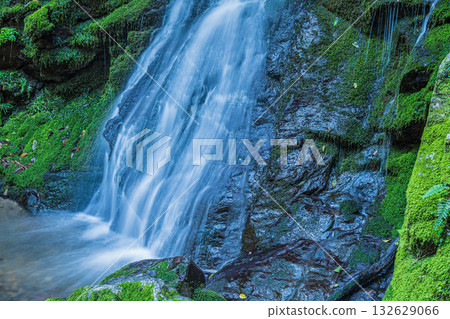 高槻市的名勝：攝津峽白瀧 132629066