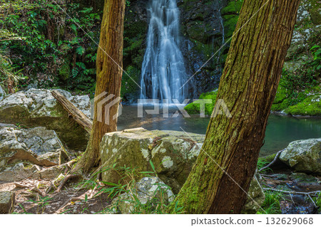 高槻市的名勝：攝津峽白瀧 132629068