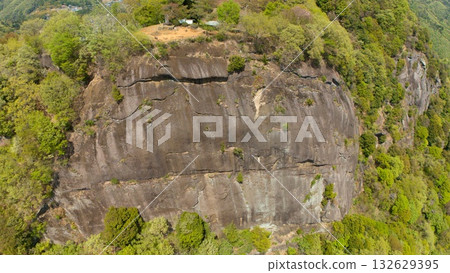 山梨縣大槻市,從甲斐國岩殿山城上方眺望 山梨縣大槻市,從甲斐國岩殿山城上方眺望 132629395