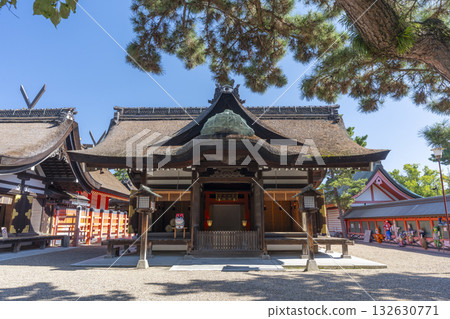 Sumiyoshi Taisha Shrine, Fourth Main Shrine, Heiden Hall (Sumiyoshi Ward, Osaka City, Osaka Prefecture) Sumiyoshi Taisha Shrine, Fourth Main Shrine, Heiden Hall (Sumiyoshi Ward, Osaka City, Osaka Prefecture) 132630771