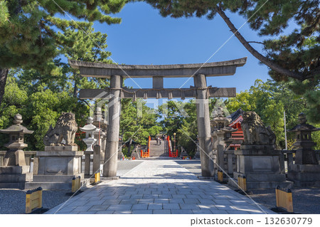 Sumiyoshi Taisha Shrine: From the West Torii Gate to Soribashi Bridge Sumiyoshi Taisha Shrine: From the West Torii Gate to Soribashi Bridge 132630779