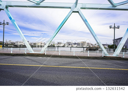 橫跨中川的報諾堂橋 橫跨中川的報諾堂橋 132631542