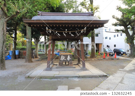 Hashido Inari Shrine near Senju Ohashi Bridge, with its chozuya (purification fountain) Hashido Inari Shrine near Senju Ohashi Bridge, with its chozuya (purification fountain) 132632245