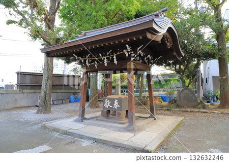 千住大橋附近的橋戶稻荷神社,及其淨身泉(淨化泉) 千住大橋附近的橋戶稻荷神社,及其淨身泉(淨化泉) 132632246