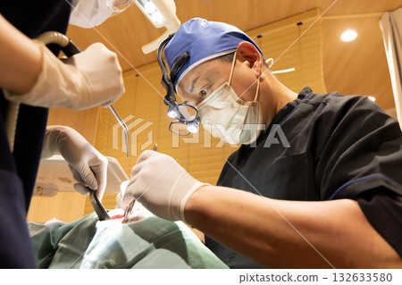 牙科治療圖片 132633580