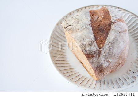 白色盤子上的鄉村風味 132635411