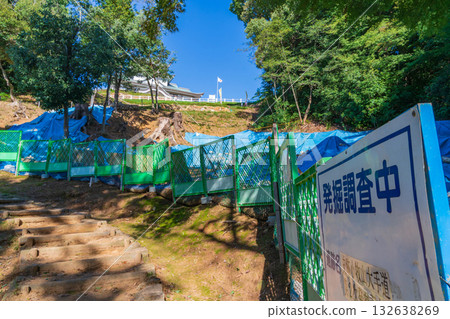 Komakiyama Castle, a stone fortress built by Oda Nobunaga, where excavations continue (Komaki City, Aichi Prefecture) 132638269