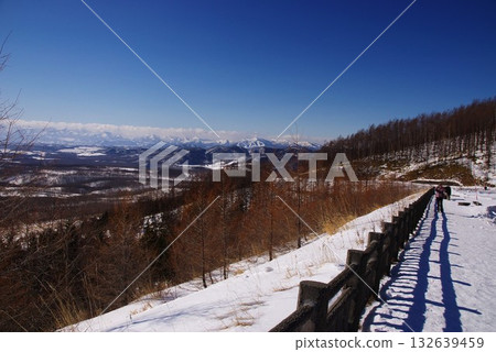 Tokachigaoka Observatory, where you can get a panoramic view of the Tokachi Plain Tokachigaoka Observatory, where you can get a panoramic view of the Tokachi Plain 132639459