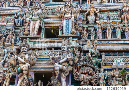 Landmarks of Colombo, Sri Lanka. Shri Ponnambalawaneswaram Kovil temple 132639939
