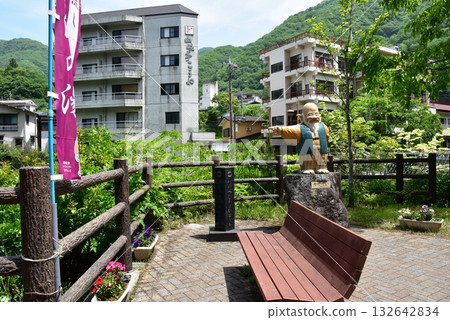 日光市川治溫泉:男鹿橋附近的川治線街景 日光市川治溫泉:男鹿橋附近的川治線街景 132642834