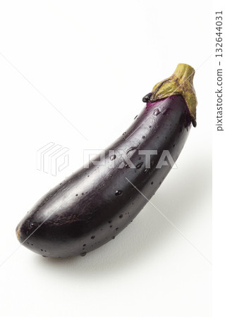 White background 132644031