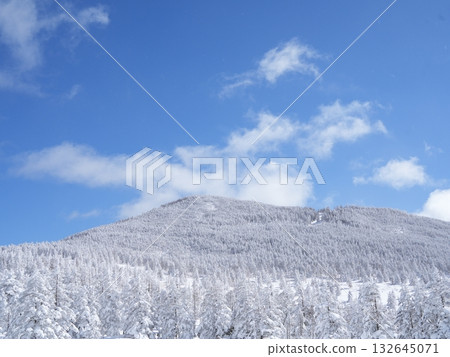 Winter materials | Silver snow scenery and blue sky Winter materials | Silver snow scenery and blue sky 132645071