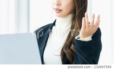 Women and businesswomen having a conversation Women and businesswomen having a conversation 132647394