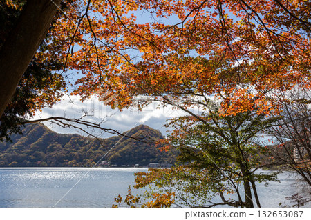Autumn at Lake Haruna, Gunma Prefecture Autumn at Lake Haruna, Gunma Prefecture 132653087