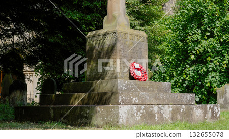War memorial commemorating fallen soldiers in Helmsley, North York Moors National Park 132655078