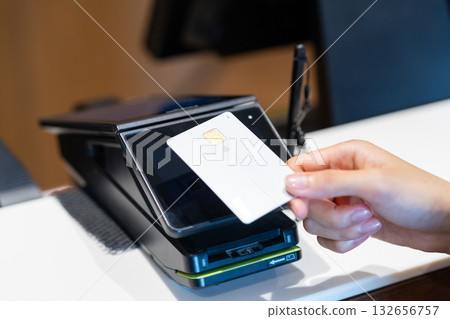 信用卡支付。攝影合作：Sports Club & Sauna Spa Renaissance Makuhari 24 132656757