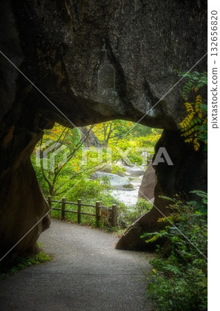 Shinkyō峽谷在深秋 132656820