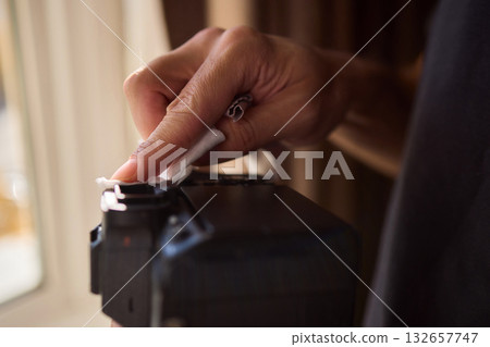 A Comprehensive Guide to Effective Camera Cleaning Techniques for Photography Enthusiasts A Comprehensive Guide to Effective Camera Cleaning Techniques for Photography Enthusiasts 132657747