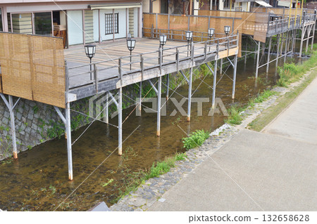Kamogawa refrigerator floor 132658628