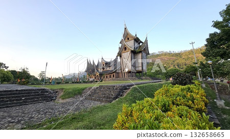 This is traditional house name Rumah Gadang Pagaruyung This is traditional house name Rumah Gadang Pagaruyung 132658665