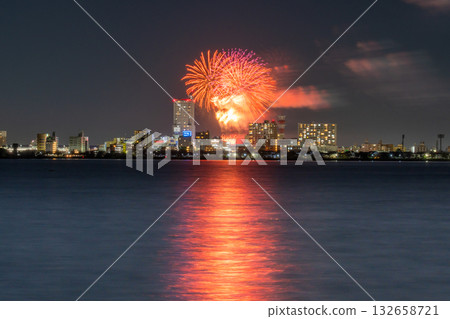 Tsuchiura National Fireworks Competition, Ibaraki Prefecture Tsuchiura National Fireworks Competition, Ibaraki Prefecture 132658721