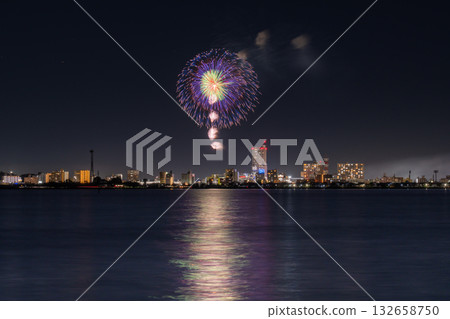 Tsuchiura National Fireworks Competition, Ibaraki Prefecture 132658750