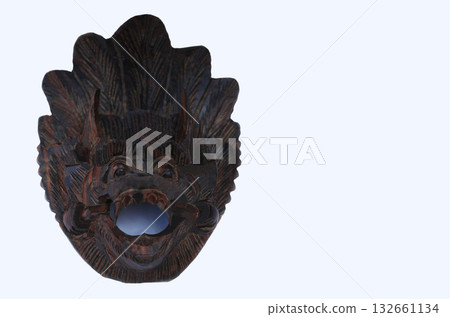來自印尼峇裡島的巴龍面具，巴龍是峇裡島一種神聖的守護神獸。 132661134