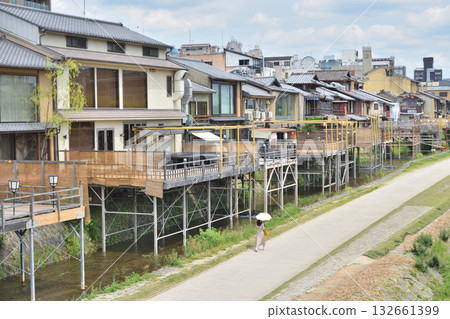 鴨川冰箱地板 132661399