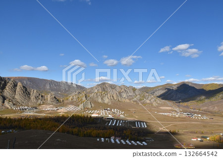 Vast land Vast land 132664542